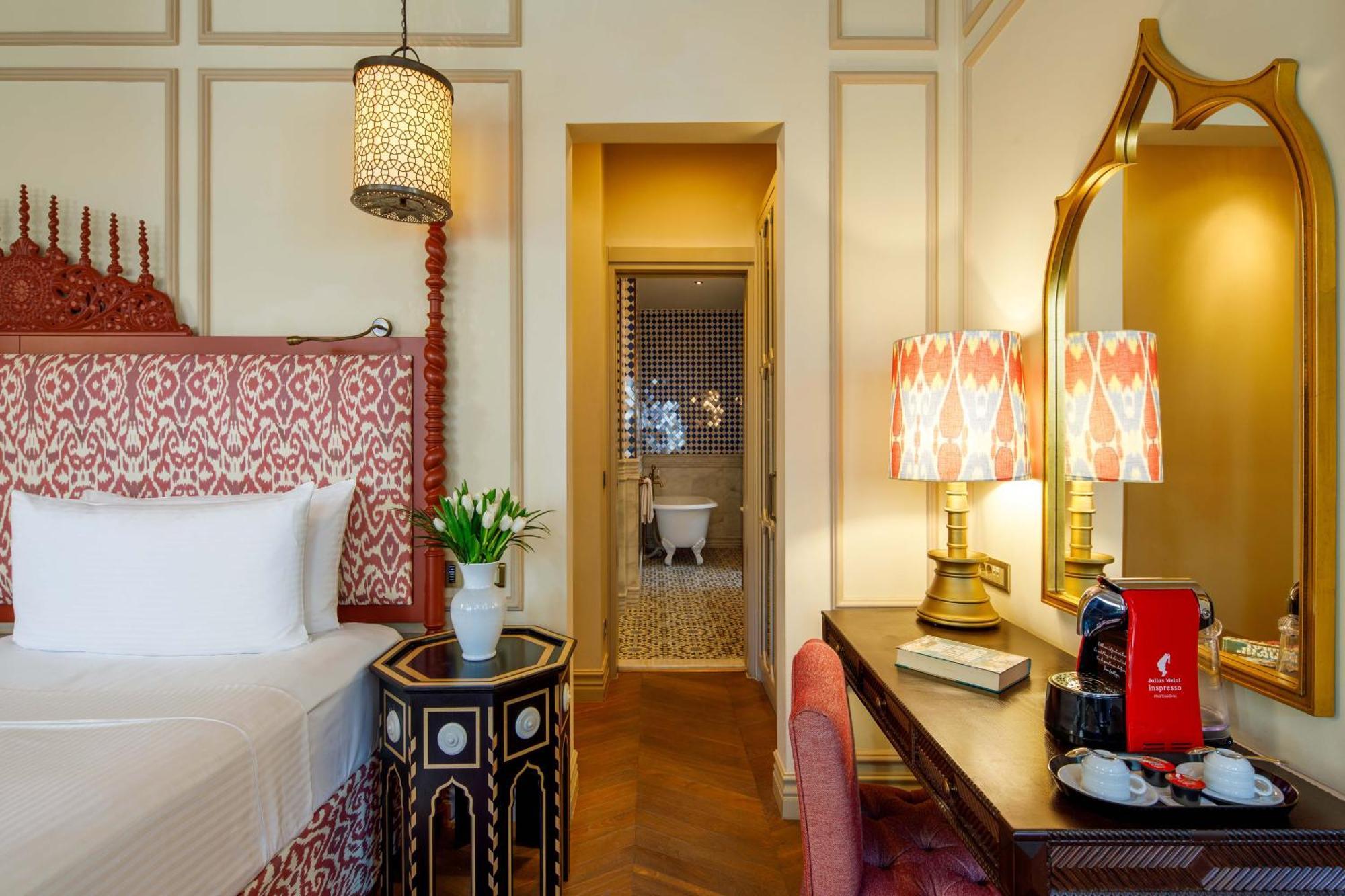 Hagia Sofia Mansions Istanbul, Curio Collection By Hilton Отель