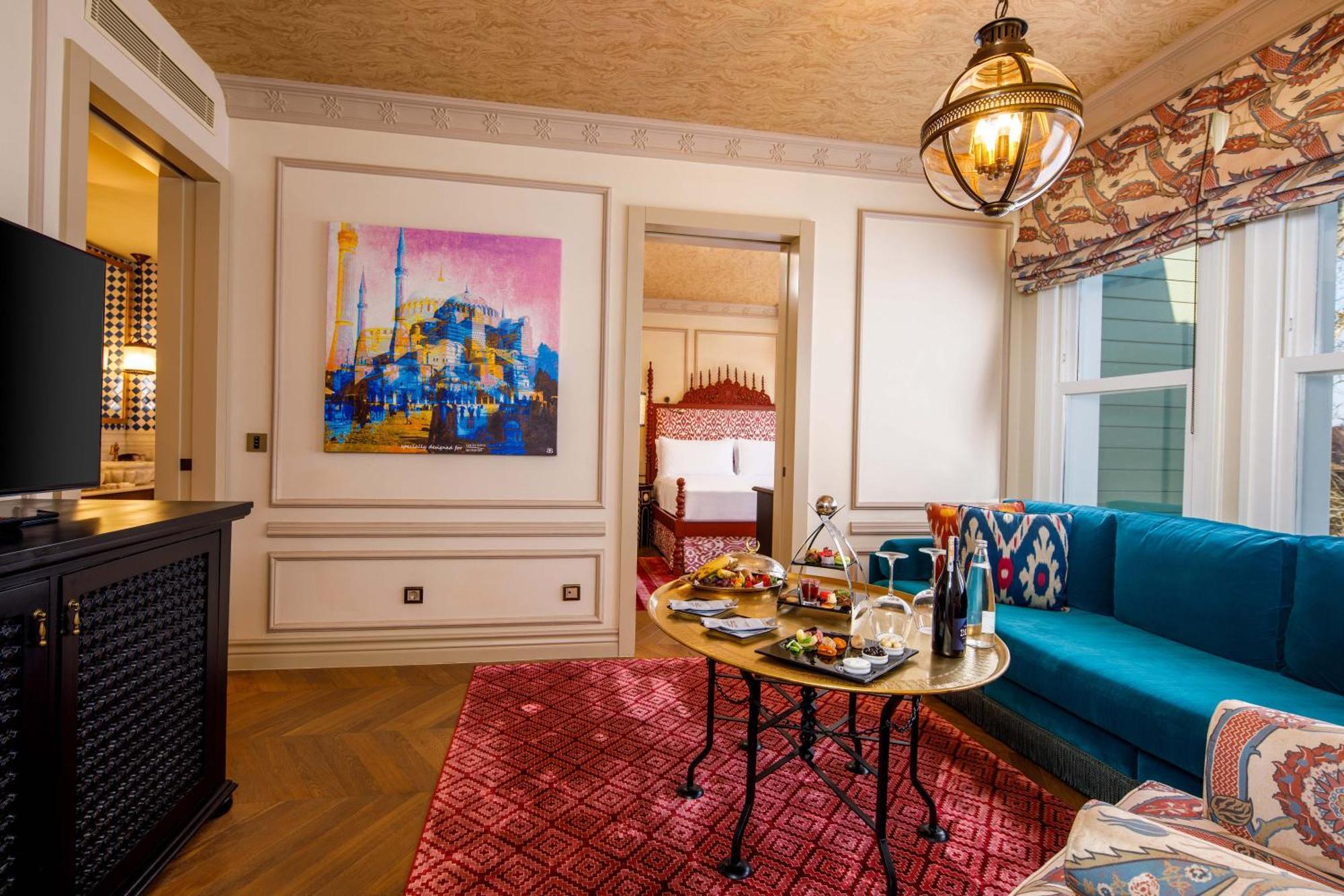 Отель Hagia Sofia Mansions Istanbul, Curio Collection By Hilton Стамбул