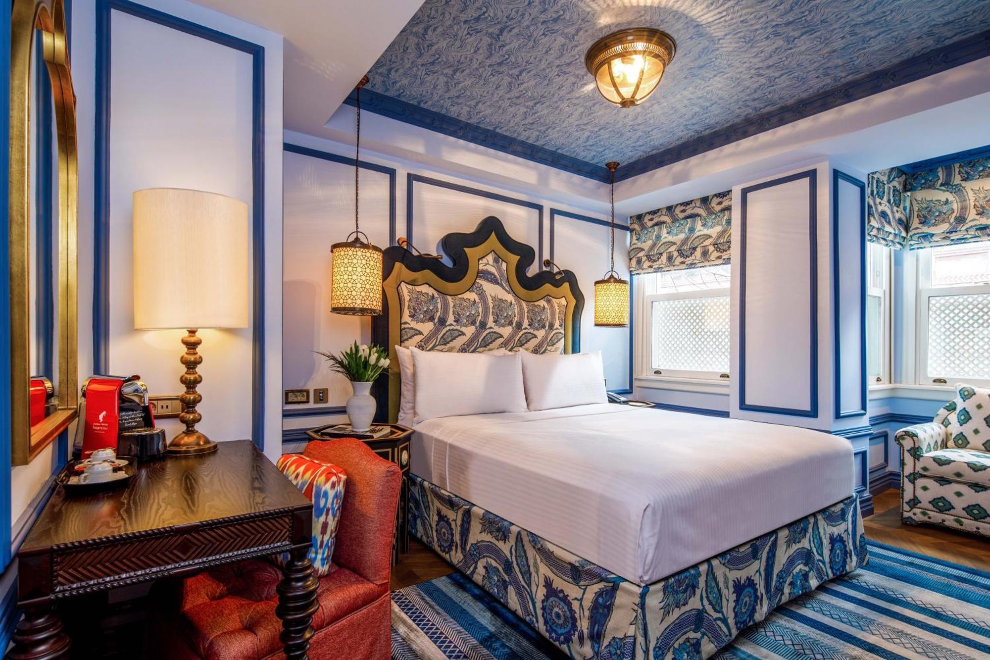 Отель Hagia Sofia Mansions Istanbul, Curio Collection By Hilton 5*